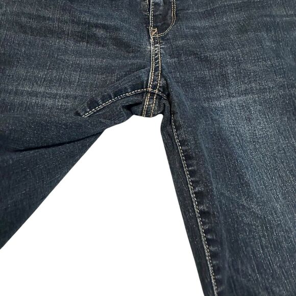 WallFlower  Blue Jeans Size 7 Boot Cut‎ , Distressed Women Blue Jeans - Picture 16 of 16